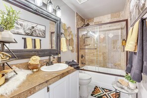 House (3 Bedrooms) | Interior - Walk to Scottsdale Stadium: Remodeled Home! (Scottsdale)