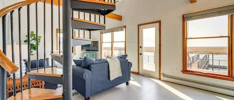 House (1 Bedroom) | Interior