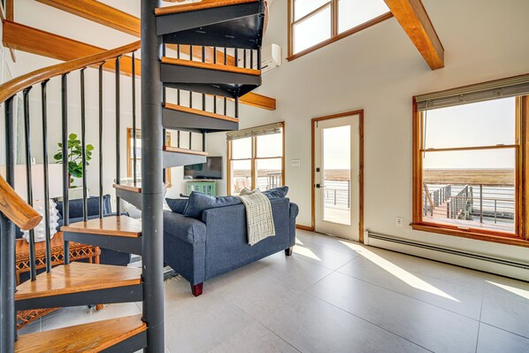 House (1 Bedroom) | Interior