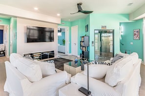Talo (5 Bedrooms) | Sisätilat