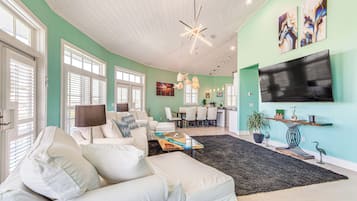 ํ์ฐ์ค (5 Bedrooms) | ๋ด๋ถ