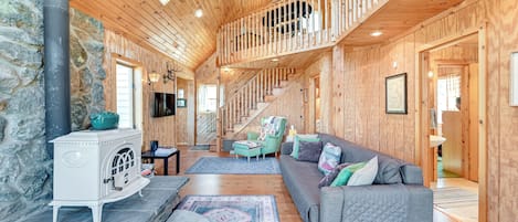 Cottage (3 Bedrooms) | Interior