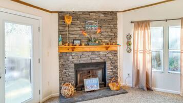 House (3 Bedrooms) | Bahagian dalam