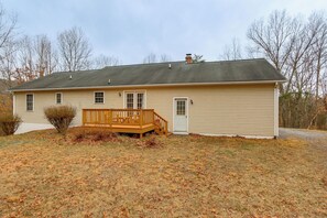 House (2 Bedrooms) | Interior - Forest Views, Deck & Fireplace: Fort Valley Escape (Fort Valley)