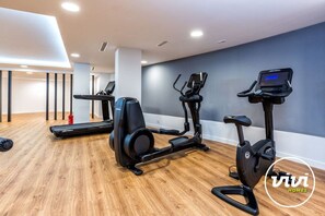 Fitness facility - Revive | Vistas al mar - piscina - jardín -terraza (Mijas Costa)