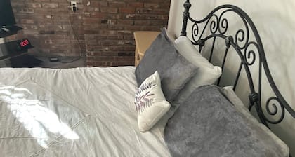 Downstairs of home 2-bedroom with AC, WiFi in Red Bank. Private entrance.