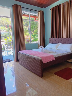 2 bedrooms, iron/ironing board, WiFi, bed sheets - Charming 2-bedroom house in peaceful Kandy with WiFi (Kandy)