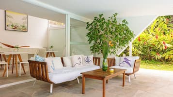 TV LED 50 polegadas com canais a cabo, Netflix, serviços de streaming