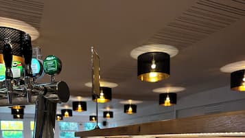 Bar (en el alojamiento)