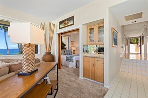 Condo, 3 Bedrooms | 3 bedrooms, WiFi (free) - Makena Surf, #f-104 3 Bedroom Condo (Kihei)