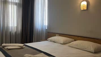 Family Apartment, 1 Double Bed with Sofa bed, Balcony, City View | Minibar, free WiFi