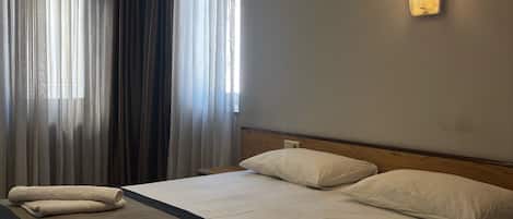 Family Apartment, 1 Double Bed with Sofa bed, Balcony, City View