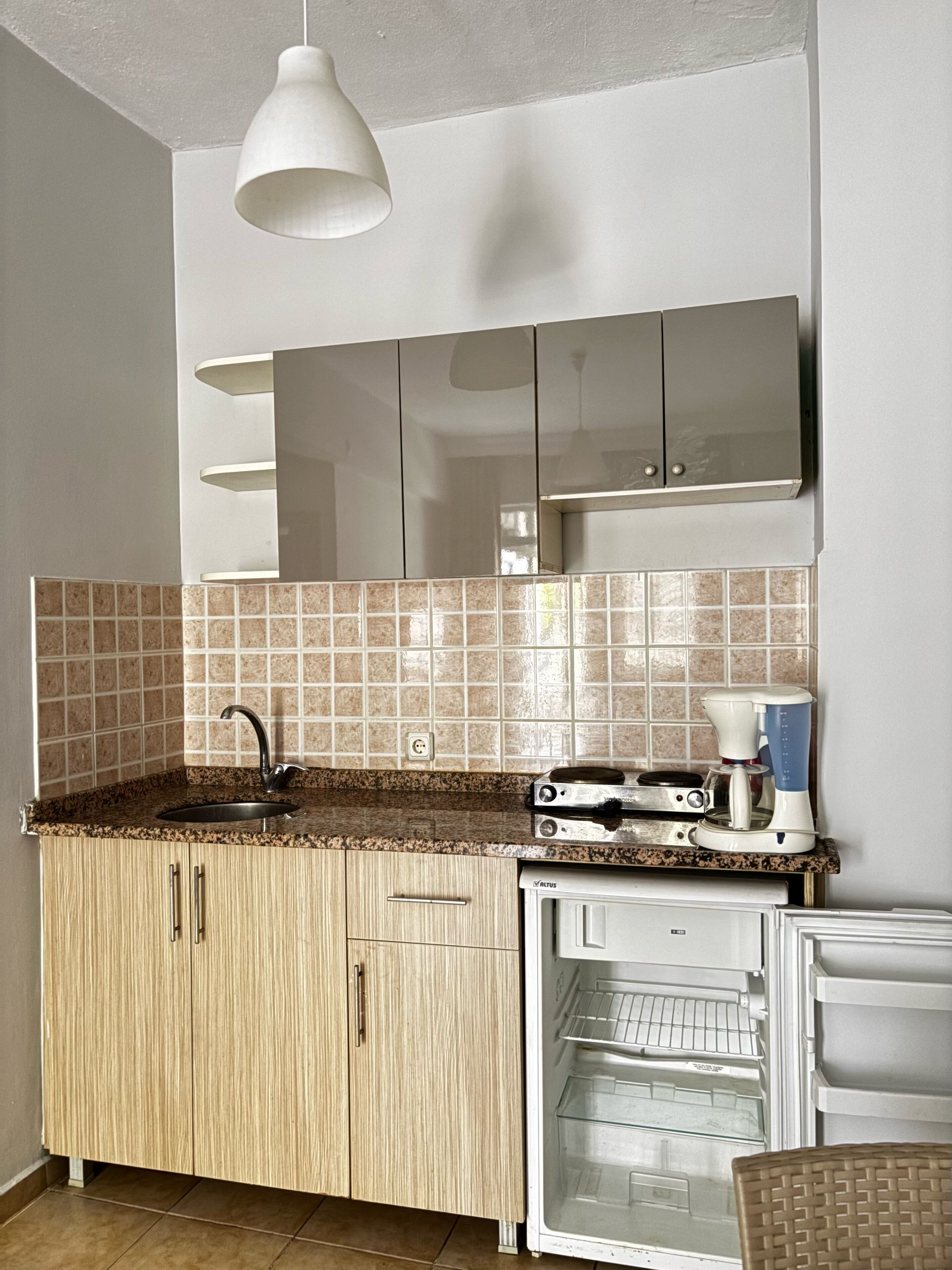 Een minibar, gratis wifi