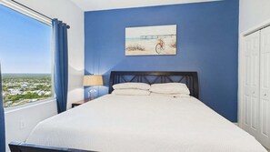 1 bedroom, free WiFi, bed sheets, wheelchair access - Happiness Horizon 2918–Gulf Front–Sleeps 6 (Panama City Beach)