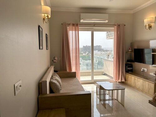 Experience Cozy Living in Serene Surroundings at Sohna near Gurugram