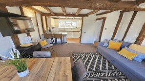 Cottage (2 Bedrooms) | Interior