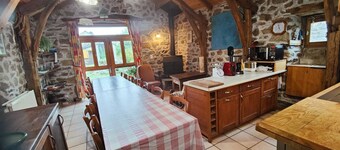 Holiday Home 'La Butinerie' with Mountain View, Shared Terrace and Wi-Fi