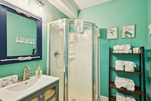 Shower - Paws & Relax! 6BR-WATER VIEW-GAMEROOM-PETS OK (North Myrtle Beach)
