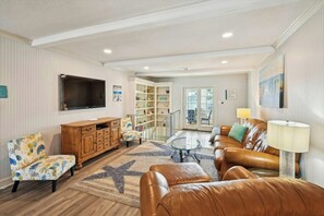 Smart TV, foosball, table tennis