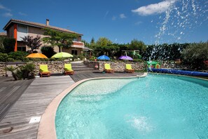 Pool - Villa sleeps 14 with heated pool pets welcome (Issel)