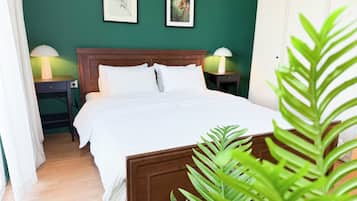 1 bedroom, iron/ironing board, WiFi, bed sheets