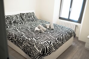 2 bedrooms, WiFi, bed sheets