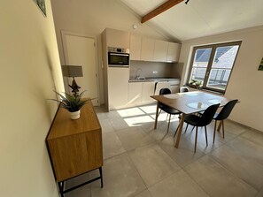 House | Private kitchen | Highchair