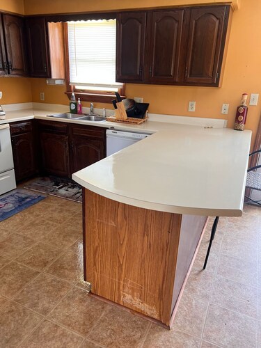 Charming 3-bedroom house with WiFi, AC in delightful Elizabeth City