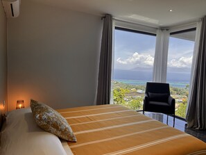 4 bedrooms, iron/ironing board, travel crib, free WiFi