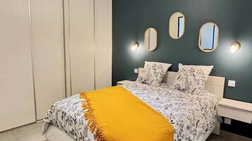 1 bedroom, iron/ironing board, WiFi, bed sheets