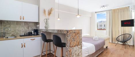 1 bedroom, iron/ironing board, free WiFi, bed sheets