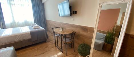 1 soveværelse, skrivebord, strygejern/strygebræt, gratis Wi-Fi