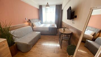 1 Schlafzimmer, Schreibtisch, Bügeleisen/Bügelbrett, kostenloses WLAN