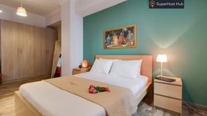 1 soverom, skrivebord, strykejern/-brett og wi-fi (inkludert)