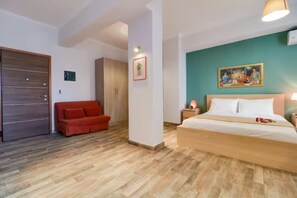 1 habitación, escritorio, tabla de planchar con plancha y wifi gratis