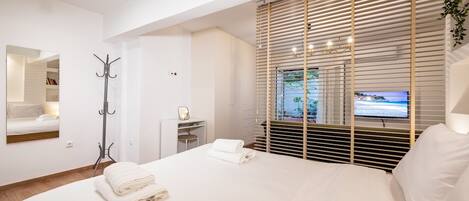 1 bedroom, iron/ironing board, free WiFi, bed sheets