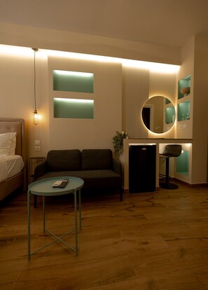 Interior - Monastiraki 308 @SuperHost Hub (Athina)