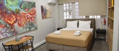 1 bedroom, iron/ironing board, free WiFi, bed sheets