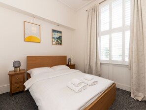 1 chambre, fer et planche à repasser, Wi-Fi gratuit, draps fournis