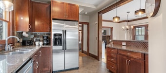 MINNeSTAY* Fulton Lodge | Close to the Lakes!
