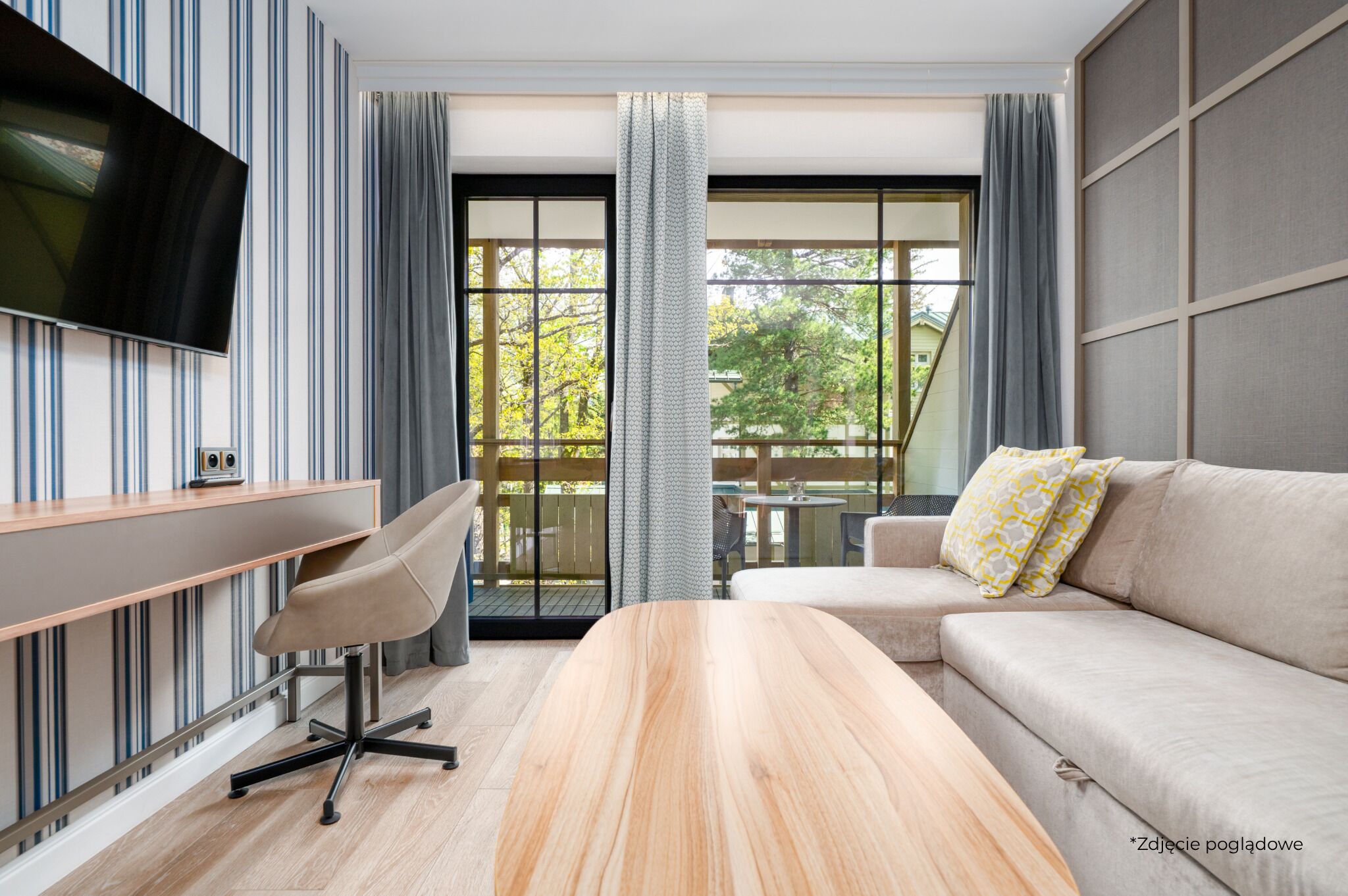 Superior Apartment | 1 bedroom, in-room safe, desk, free WiFi