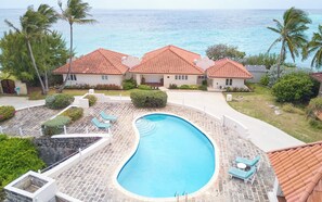 Vila, 4 quartos, para fumantes, terraço | Piscina | Piscina externa
