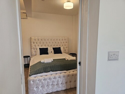 Cosy Studio in the Heart of Bridgend