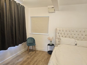 1 habitación, acceso a internet y ropa de cama 