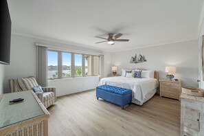 3 chambres, fer et planche à repasser, lit parapluie, Wi-Fi gratuit