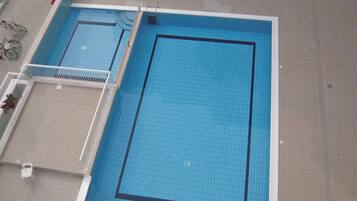 Estúdio, sacada, vista para a cidade | Piscina