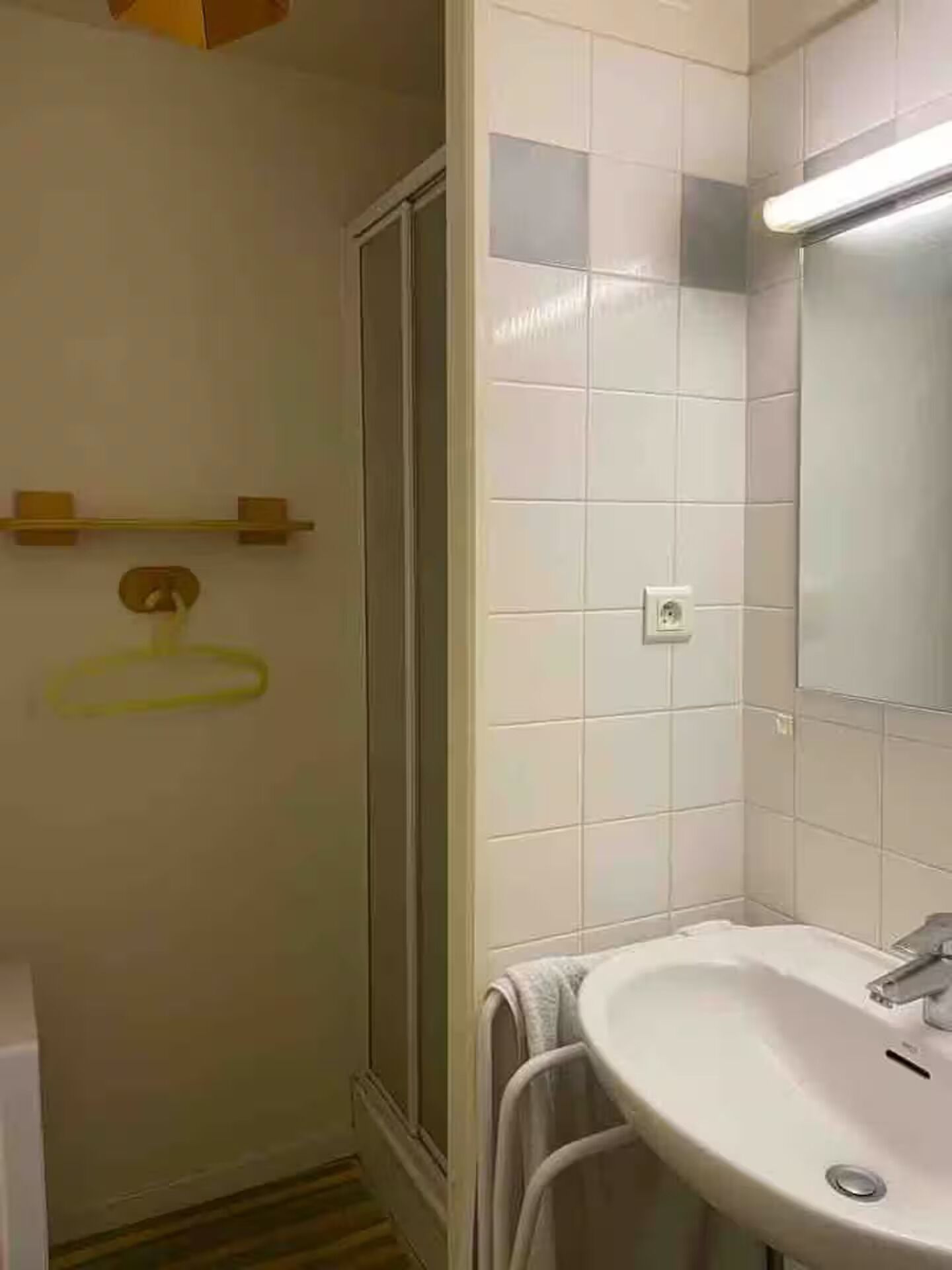 Dusche