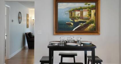 Cozy 2-bedroom stay in enchanting Smithfield with AC, WiFi