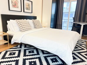 1 bedroom, desk, iron/ironing board, WiFi - Downtown Apartment (Kavala)