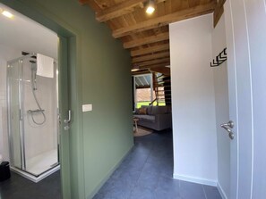 Shower, hair dryer - A4. De Draver: duplexsuite with terrace (Oudsbergen)